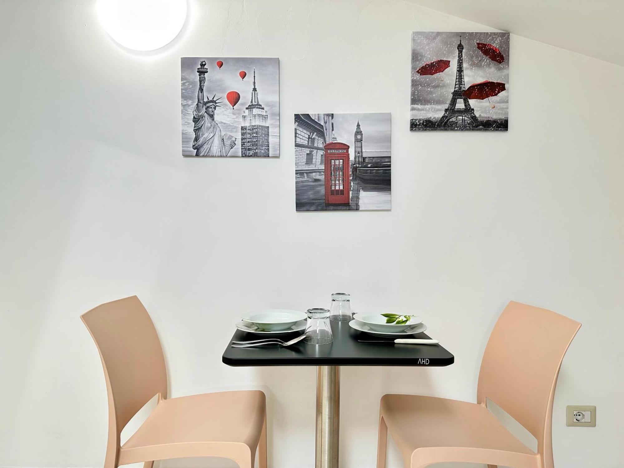 Unique Rooms In Centro Citta Bagno Privato E Climatizzatore Ragusa Luaran gambar