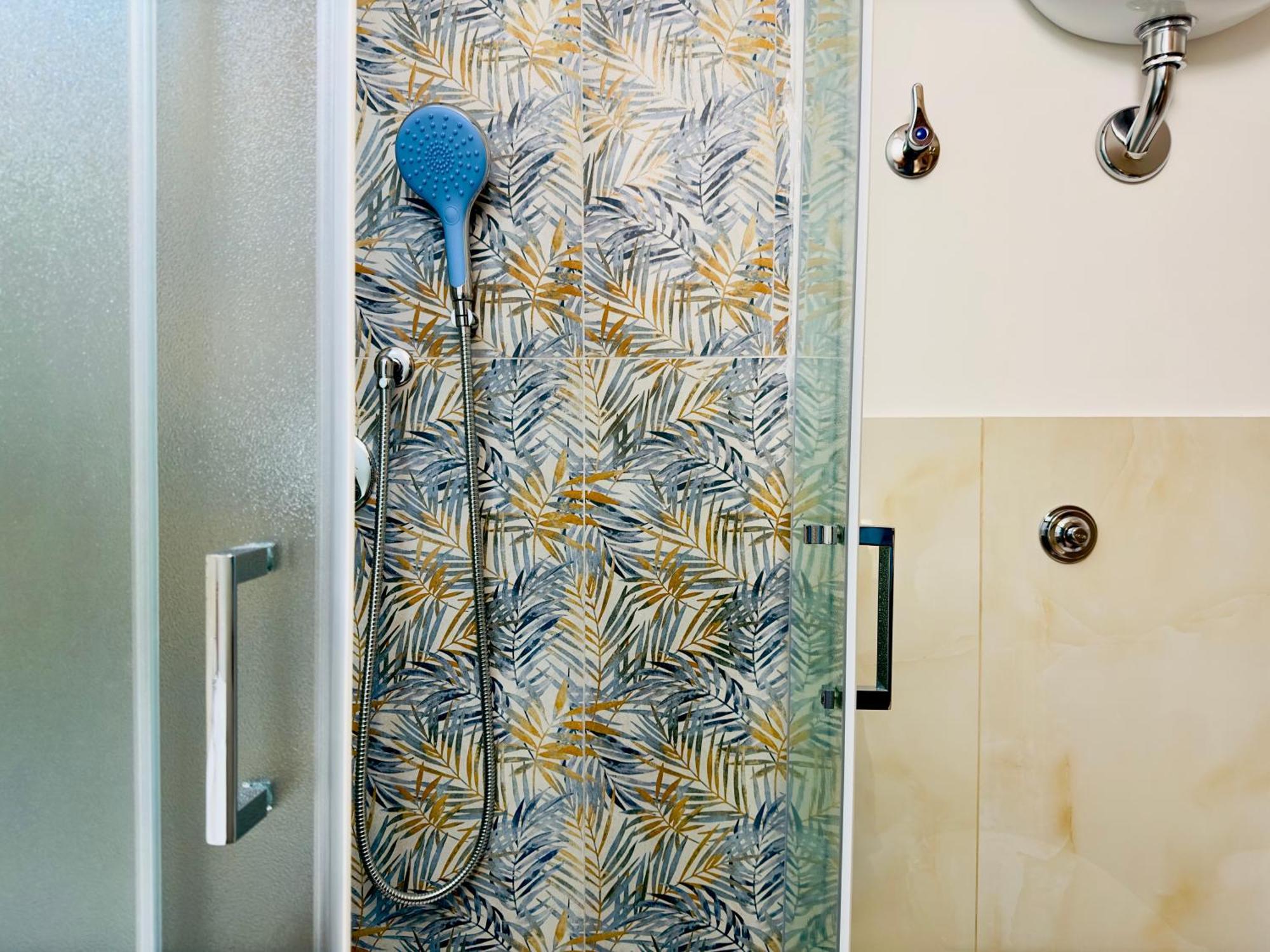 Unique Rooms In Centro Citta Bagno Privato E Climatizzatore Ragusa Luaran gambar